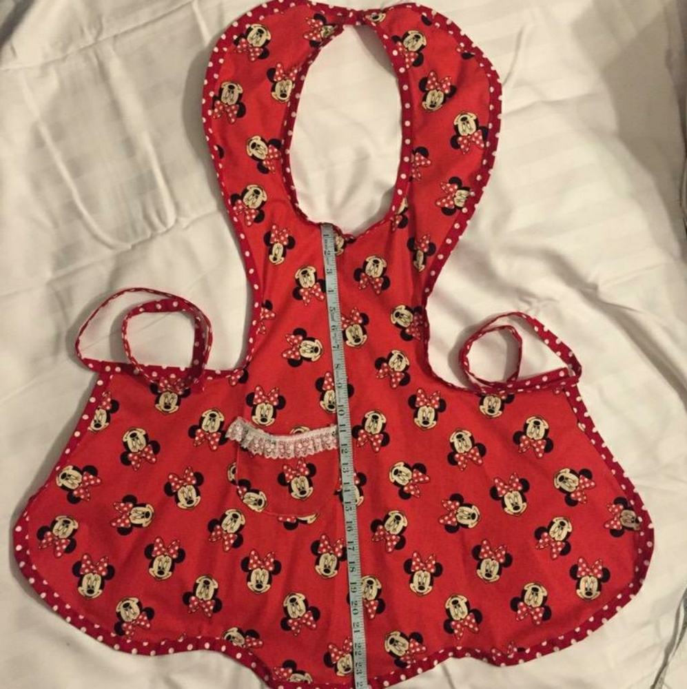 Apron - Picture 2 of 2
